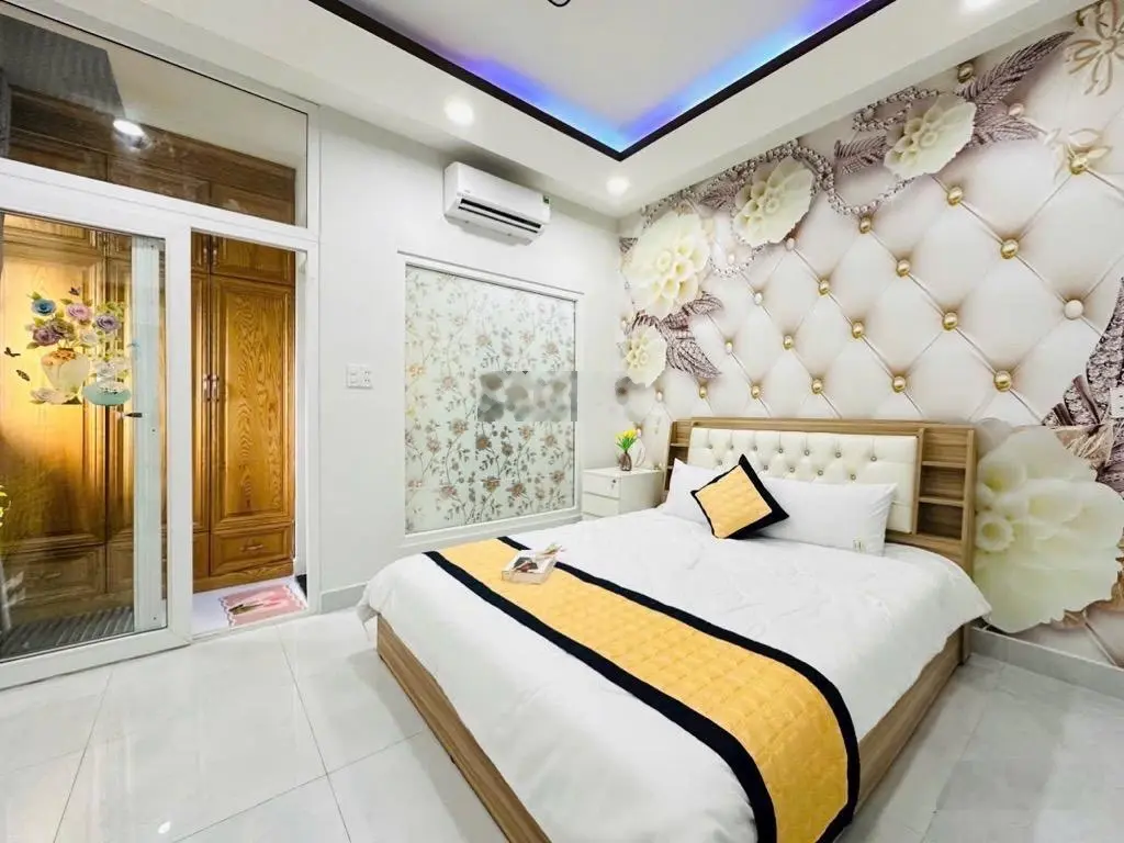 Khu phân lô, ô tô ngủ trong nhà, Phạm Văn Chiêu, P. 9, GV, 7.350 tỷ