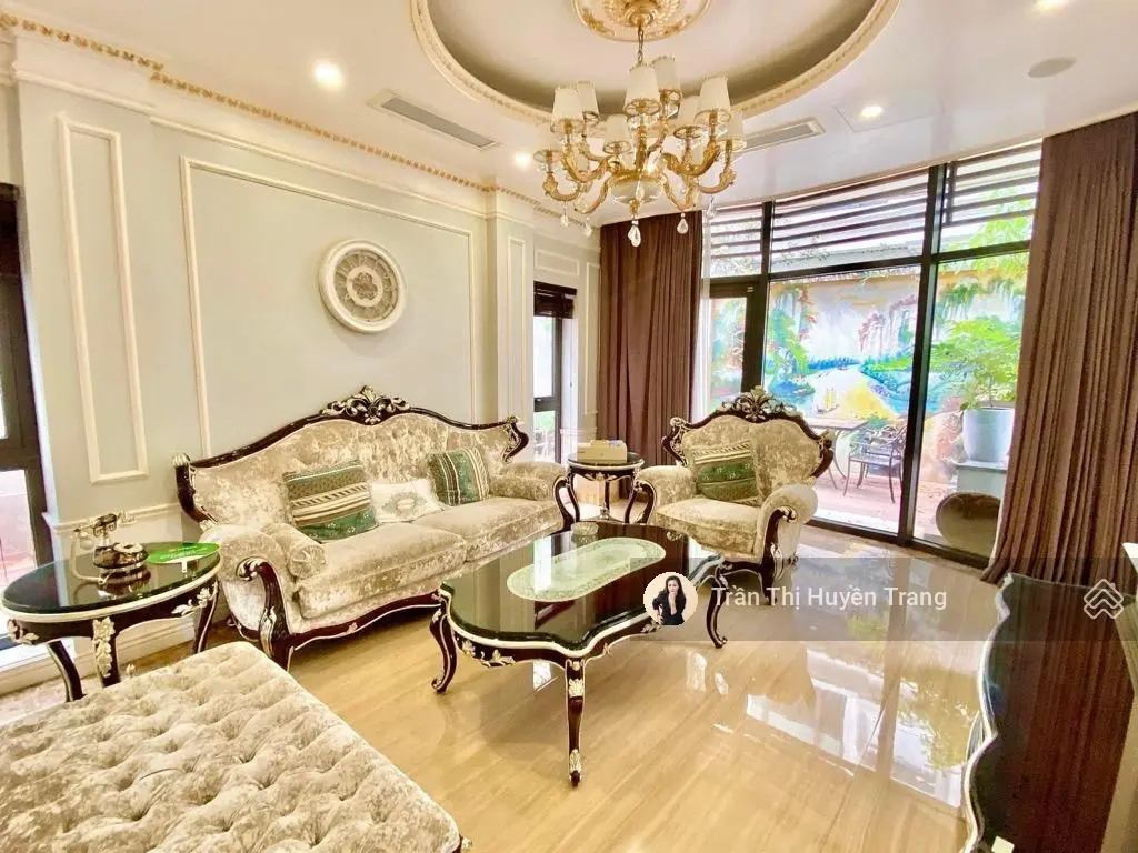 BÁN GẤP BIỆT THỰ SÂN VƯỜN KĐT MỚI DỊCH VỌNG 268M, SIÊU ĐẸP, GARA 2 ÔTÔ, NỘI THẤT VIP, 73.5 TỶ