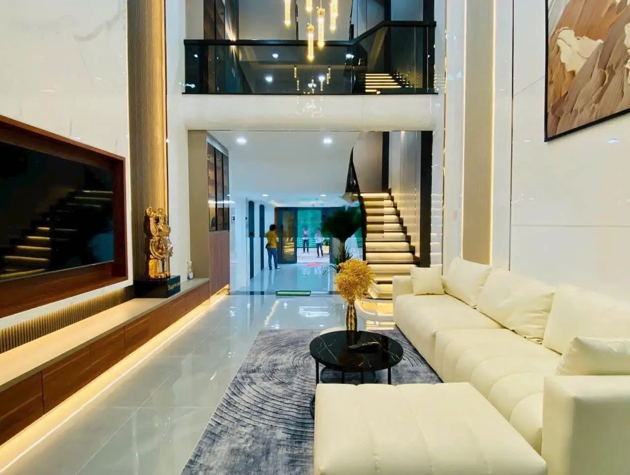 Bán nhà đang cho thuê: 14 triệu/ tháng gần Chợ Vạn Kiếp, Bình Thạnh. Bao sổ 60m2. Hẻm 5m