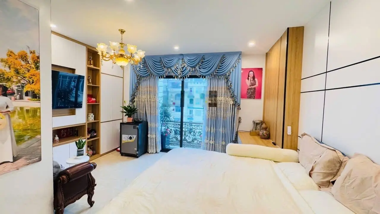 Siêu phẩm phố Chùa Láng, ô tô, vỉa hè, 8 tầng thang máy, KD vừa ở vừa cho thuê ổn định 50tr/tháng