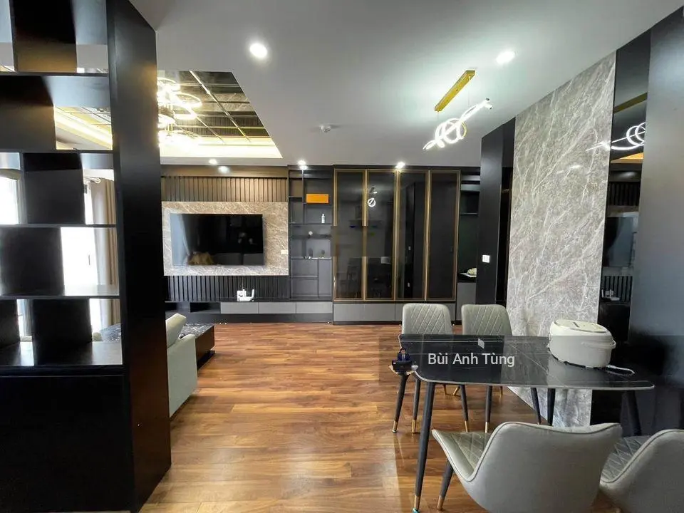 Cần bán căn 3PN đầy đủ đồ săn sổ cho thuê 11tr/tháng giá 1,9 tỷ ( có thương lượng)