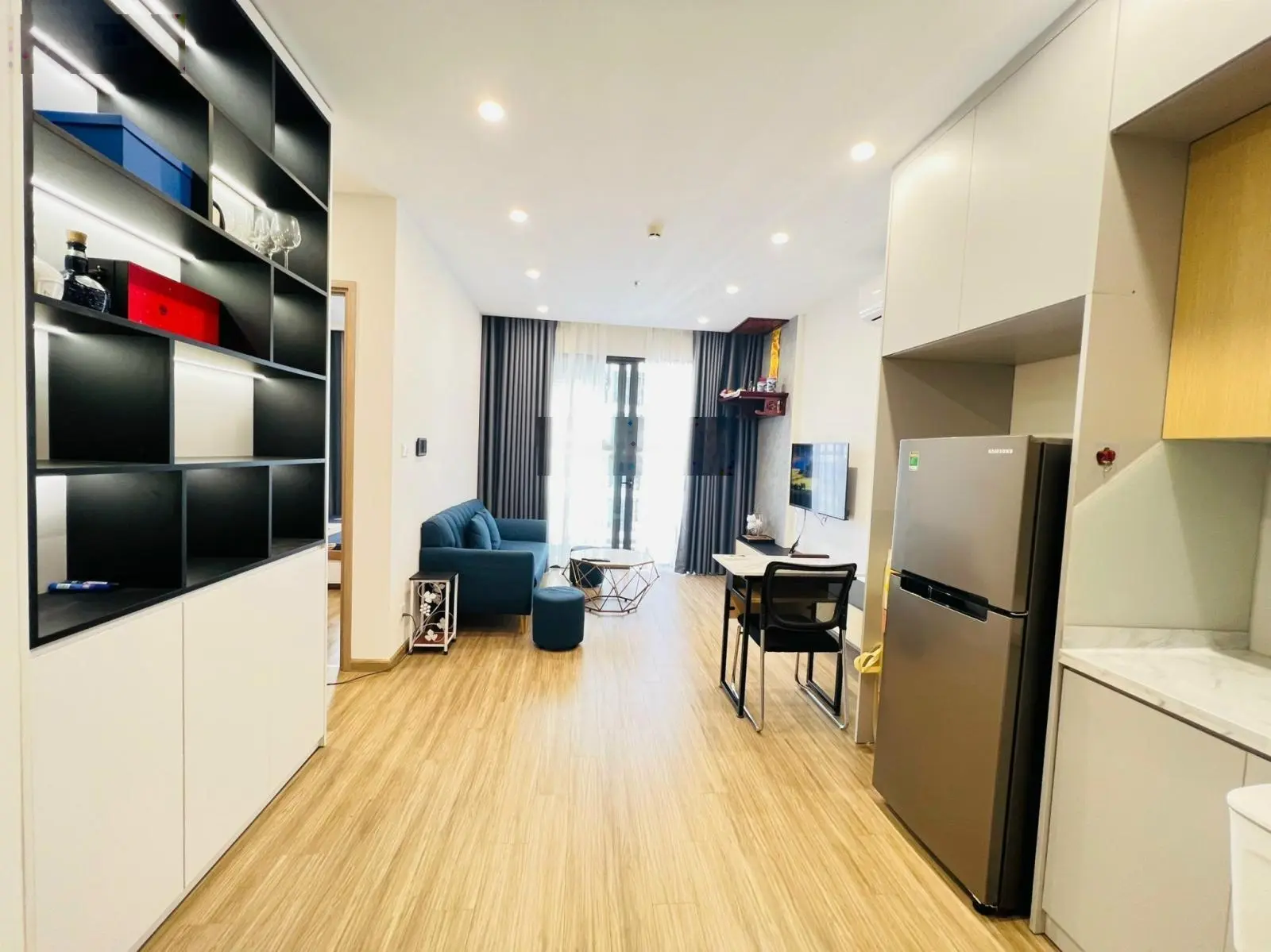 Bán gấp căn 43m2 - 1 PN + 1 toà SA2 Smart City chỉ 2,88 tỷ bao phí