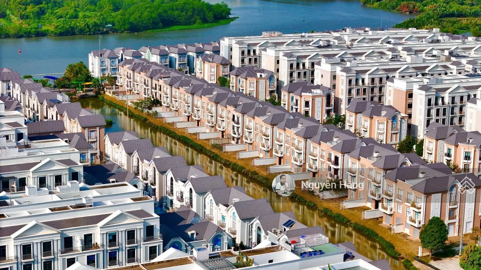Bán biệt thự V3 cắt lỗ sâu dãy ven sông khu Víp Glory trong đại đô thị Vinhomes Grand Park