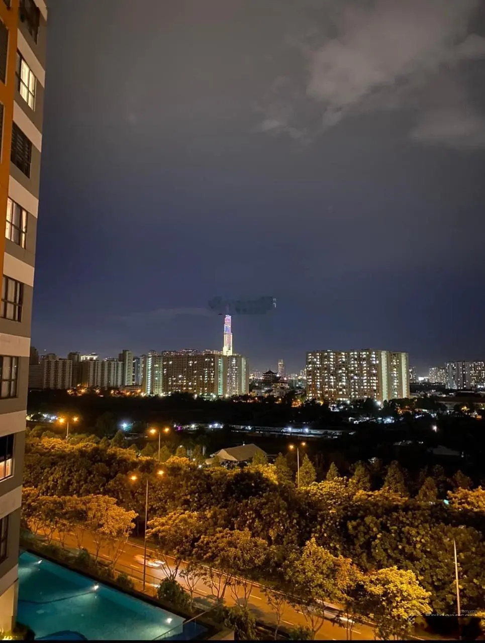 Bán căn 2PN View Landmark 81 cực đẹp. Nhà đầy đủ nội thất. Giá bán chỉ 4.55 tỷ