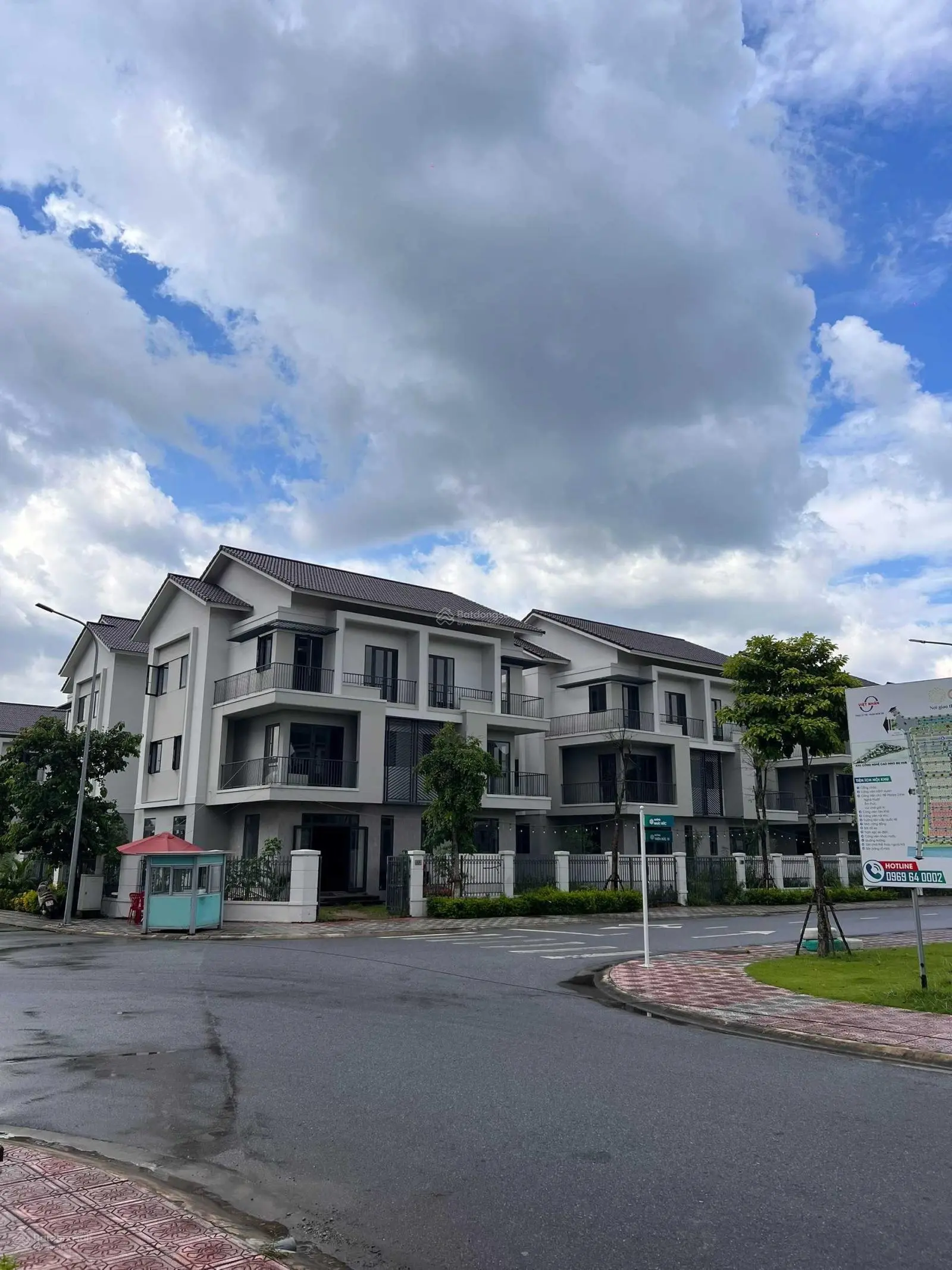 Bán biệt thự 200m2 tại Centa Riverside Từ Sơn giá nhỉnh 44tr ngay sát Long Biên Ninh Hiệp