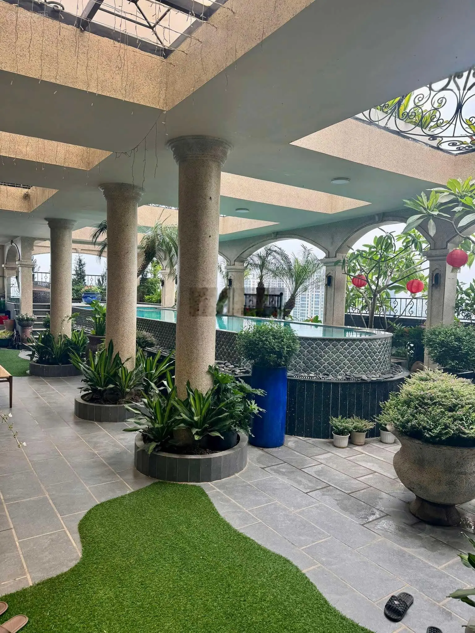 Bán penhouse minh khai, 560m2, 4/5 ngủ, hướng đông nam, bể bơi, view thành phố, siêu đẹp!