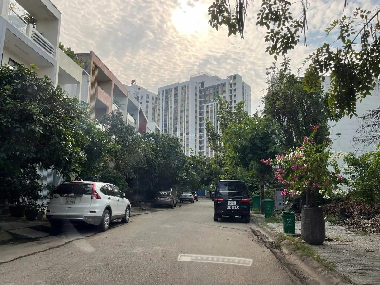 Bán nhà KDC Xây Dựng số 5 ra đường Liên Phường chỉ 100m, Phường Phước Long B, Q9.