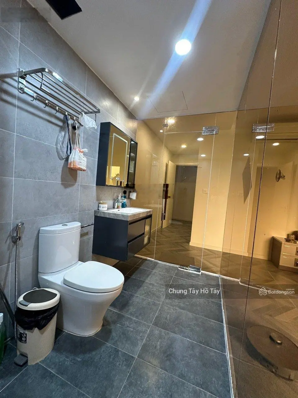 Hàng hiếm - căn góc đẹp nhất Kosmo - 170m2 - view trọn Hồ Tây - vượng khí dồi dào - 3PN rộng thoáng