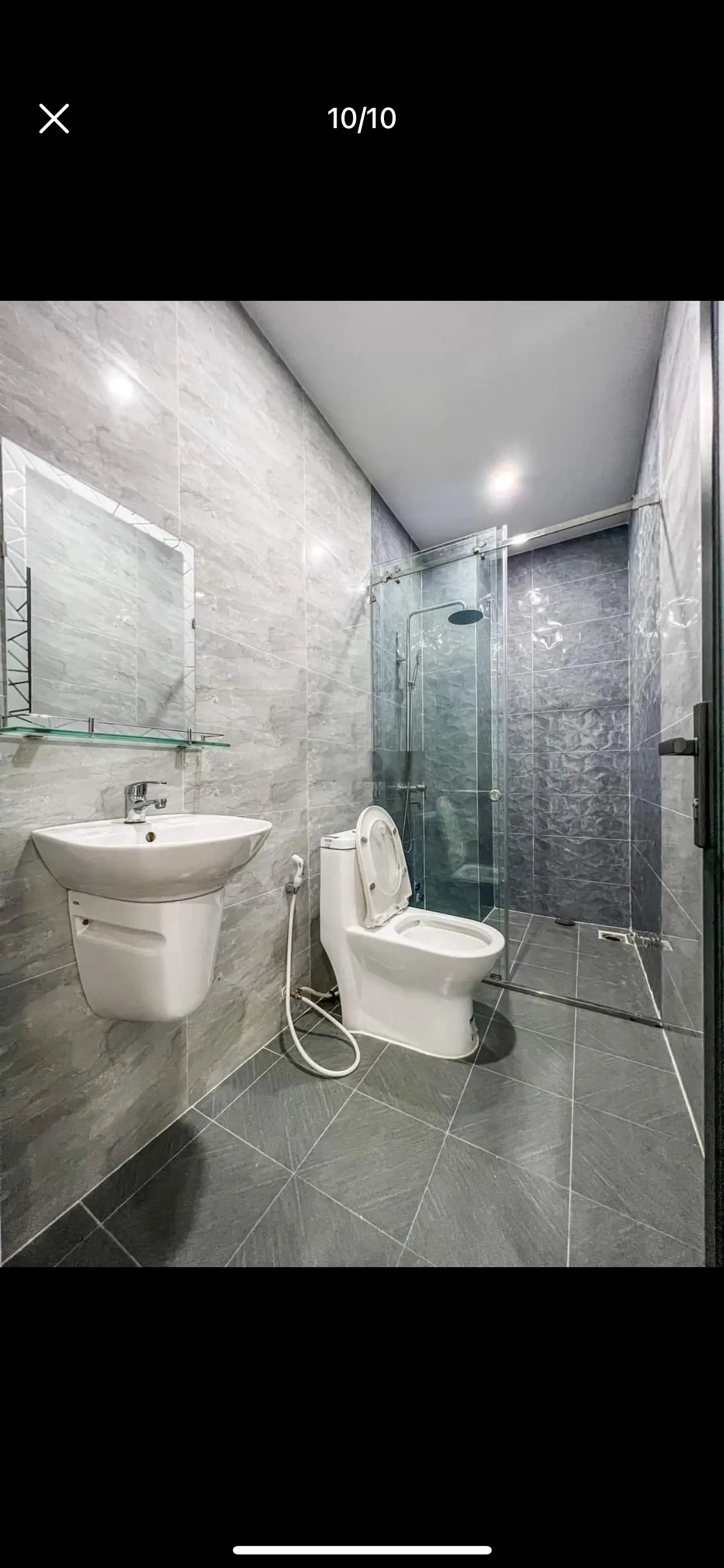 Bán gấp nhà hẻm xe hơi gần Landmark Nguyễn Hữu Cảnh, Phường 22, Bình Thạnh. Giá 3,99 tỷ. 0906 806 ***