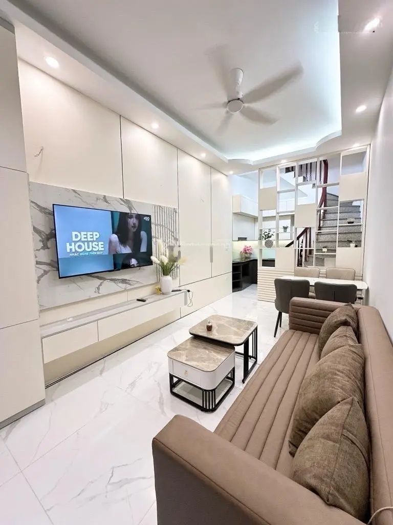 Bán nhà Khâm Thiên. Dt 25,6 m2, 4 tầng. Chào 5,25 tỷ có TL. Nói k vs tin ảo