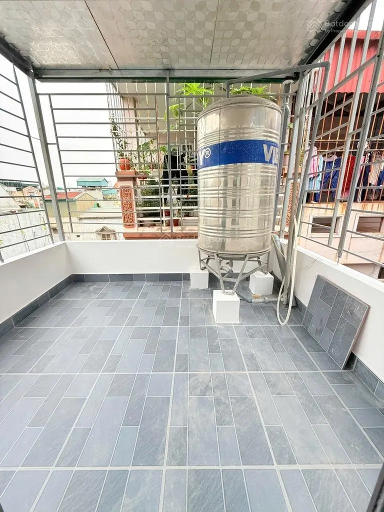 Nhà Lĩnh Nam, tầm tiền hiếm, 34m2 5 tầng, nhà mới, giá 5.4 tỷ