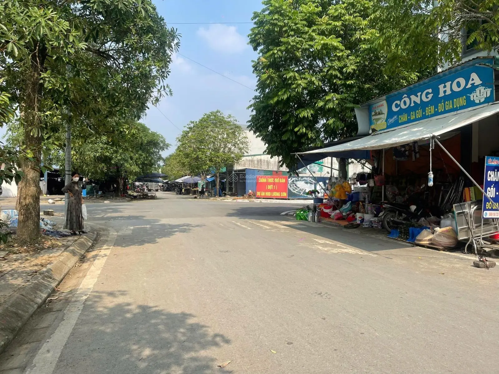 Cần bán 80m2 phố chợ Lương Sơn kinh doanh bất chấp
