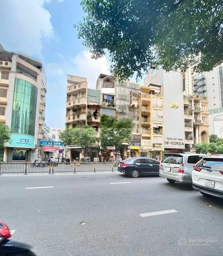 Siêu phẩm mặt tiền Nguyễn Trãi 2 chiều - DT: 8x20m - KC xây dựng: 7 tầng - thu nhập 400tr giá 65 tỷ