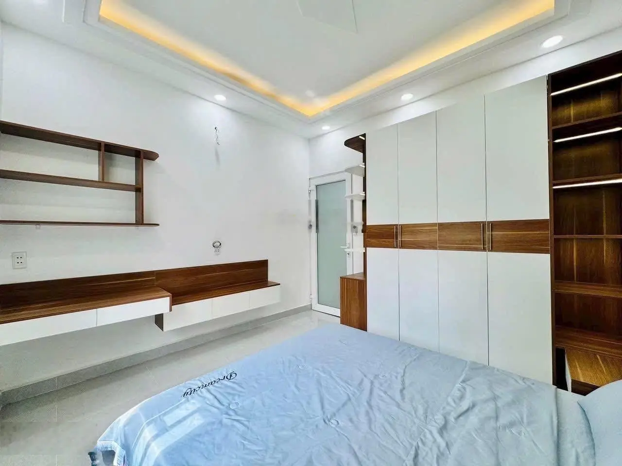 Bán nhanh ngà Phan Tôn - Tân Định - Q1. Giá 4Tỷ020/68,2m2 cho thuê 21triệu thông Đinh Tiên Hoàng