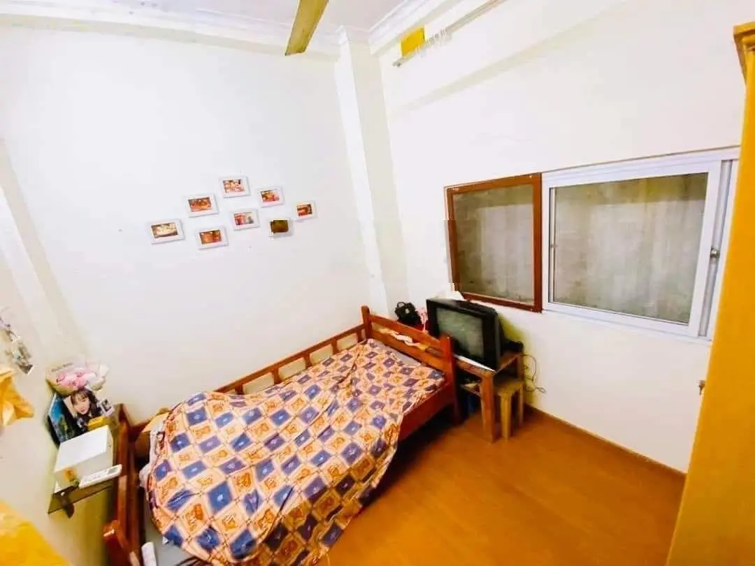 Bán nhà Nguyễn Lương Bằng.Nhà đẹp.Thiết kế đẹp.Ba gác qua nhà.DT 45m2-3 tầng-MT 3.3m.Giá 7,8 tỷ
