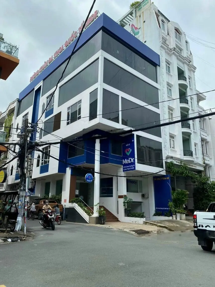 Bán nhà góc 2 MT Bùi Thị Xuân, DT 8 x 10m, trệt 2 lầu, ngay Lăng Cha Cả