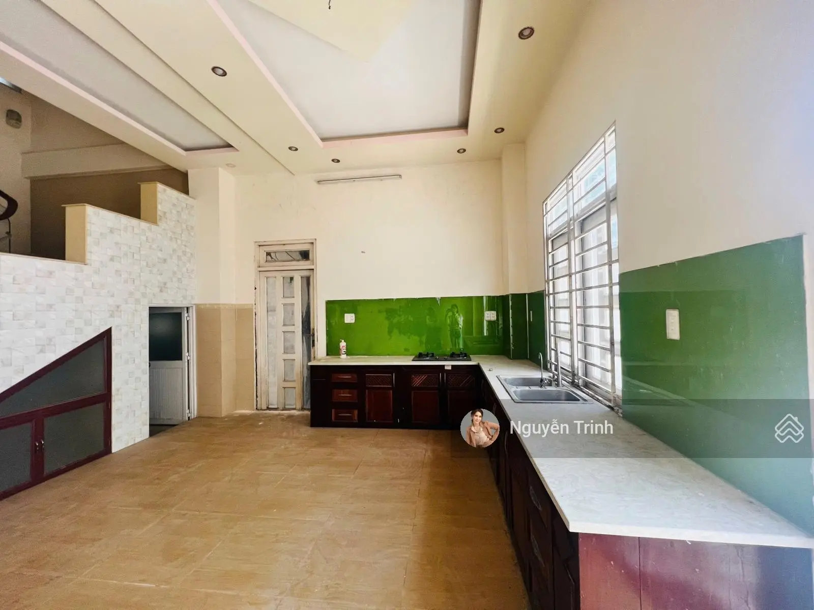 Giảm Sâu Bán Gấp Nhà 2 Mặt Tiền 3 Lầu Ngay Vành Đai, Vị trí đắc địa.Xây Kiên Cố,KD mọi ngành nghề