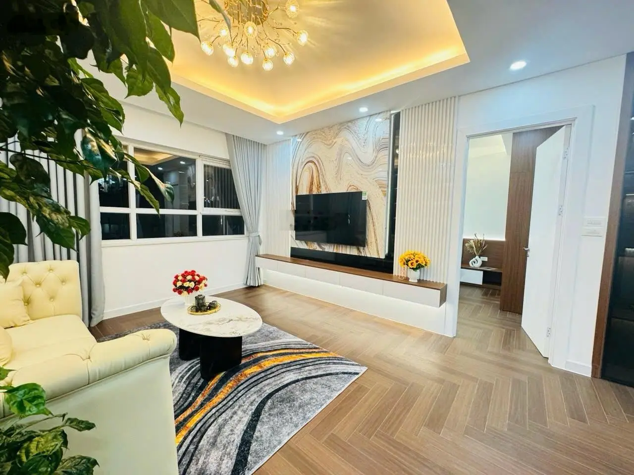 Hàng hiếm. Thiết kế hiện đại, đẹp không tì vết, hưởng trọn tinh hoa giúp chủ nhân nâng tầm đẳng cấp