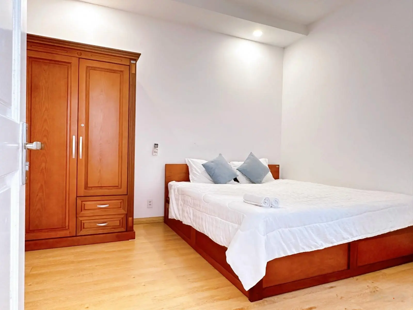 Giá tốt - Căn hộ Melody 1 phòng ngủ view biển Bãi sau giá chỉ 1.88 tỉ - Em Tiên chuyên Melody
