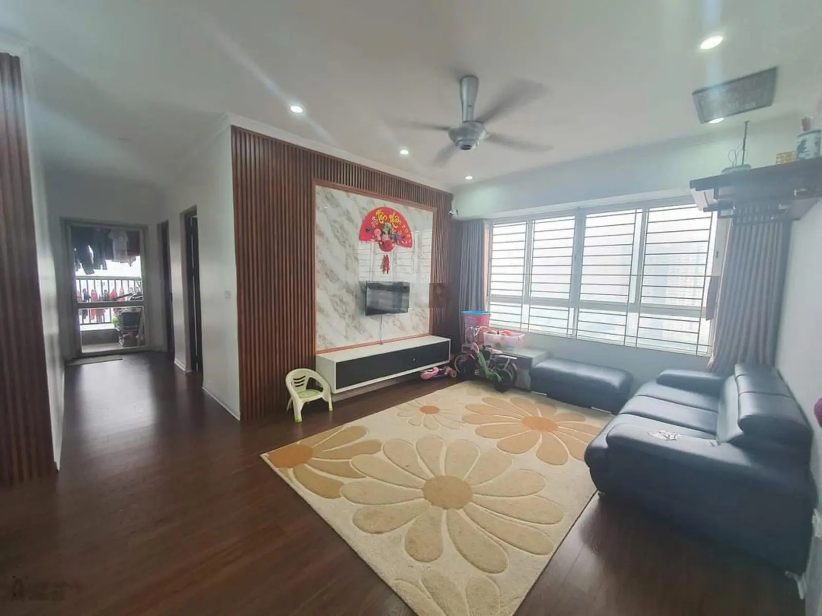 Cam kết rẻ nhất KĐT Xa La, chủ cần tiền bán gấp căn 3pn, 2vs, full nội thất chỉ 3,3 tỷ 0845 994 ***
