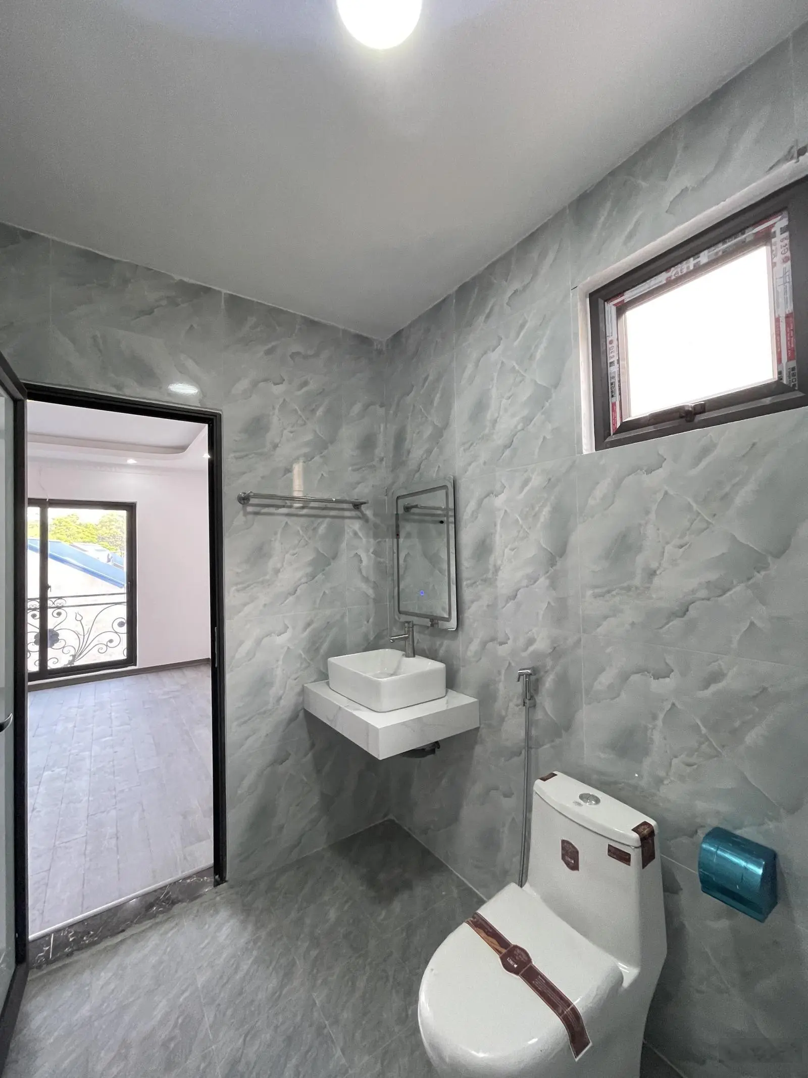 Bán nhà 32m2 gần quốc lộ 21b giá 3tỷ148tr ô tô cạnh nhà sổ đỏ chuẩn và nhiều căn khác đẹp giá tốt