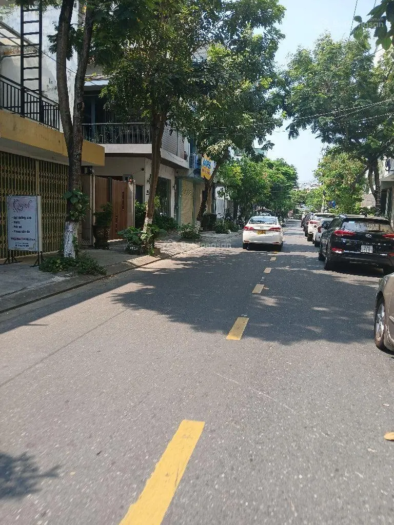 Chủ cần tiền gấp căn nhà trung tâm quận hải châu kiên cố đẹp như mới