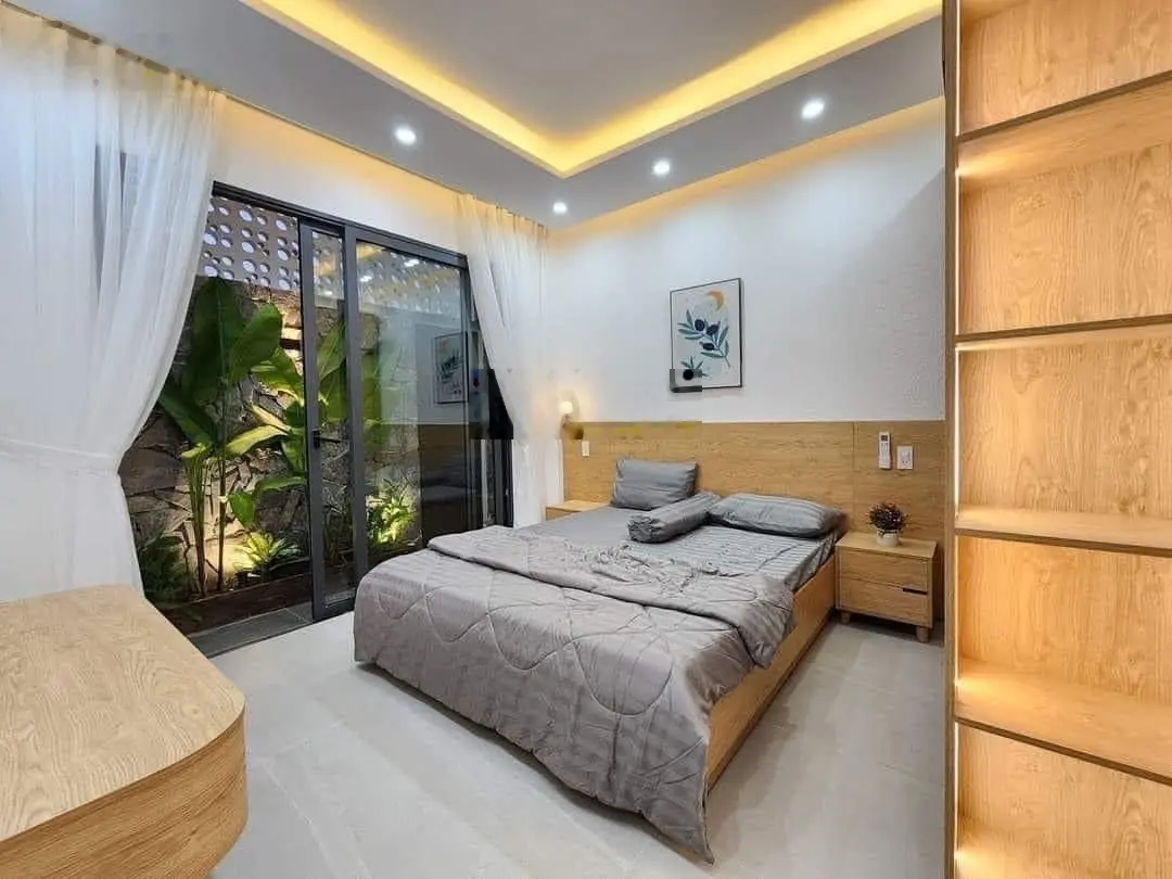 Tôi cần bán nhà Bùi Văn Thêm, Phường 9, Quận Phú Nhuận - Giá:4tỷ25/65,5m2 (4,2x15,6m) pháp lý chuẩn