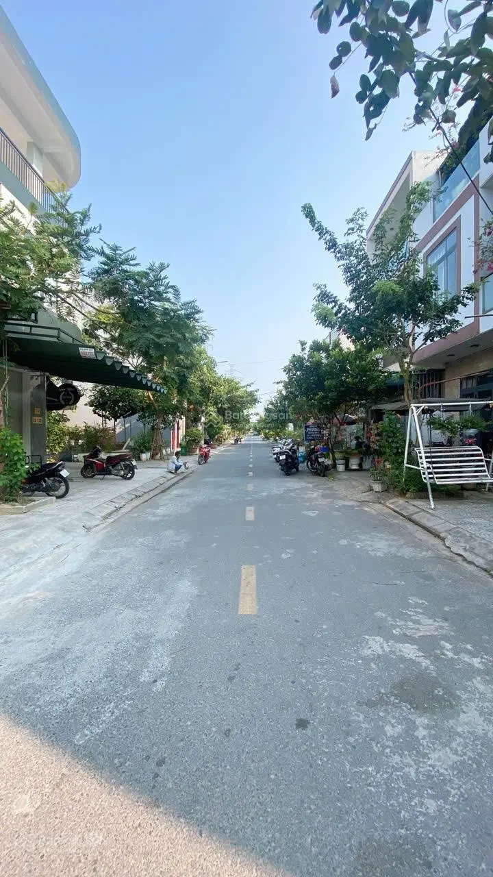 View sông! Bán đất MT Mỹ Đa Tây 12, 108.2m2, 4.4 tỷ, khu Nam Việt Á, Q. Ngũ Hành Sơn