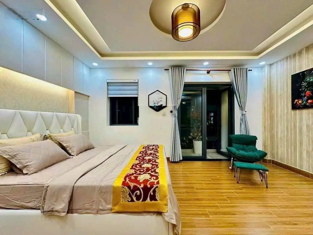 Bán nhà 3 lầu 4 pn, Đ. Bàu Cát 5 Phường 14 Tân Bình, giá 3tỷ190, DT 71m2, sổ riêng, 0896465262