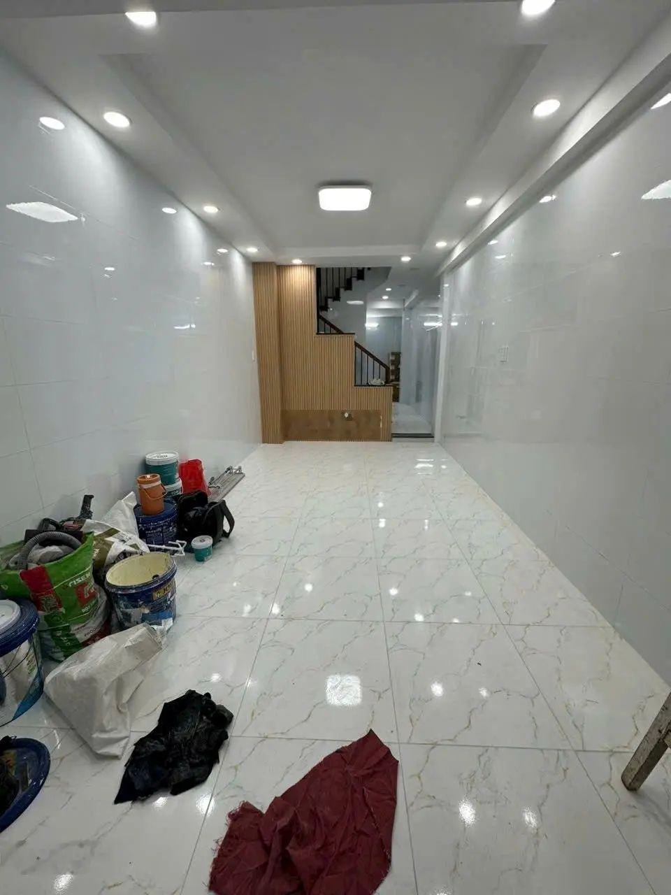 (6,x tl) nhà cao thắng, 2 lầu mới đẹp, 3,2m x 14m, 40m xd, hẻm rộng rãi..!