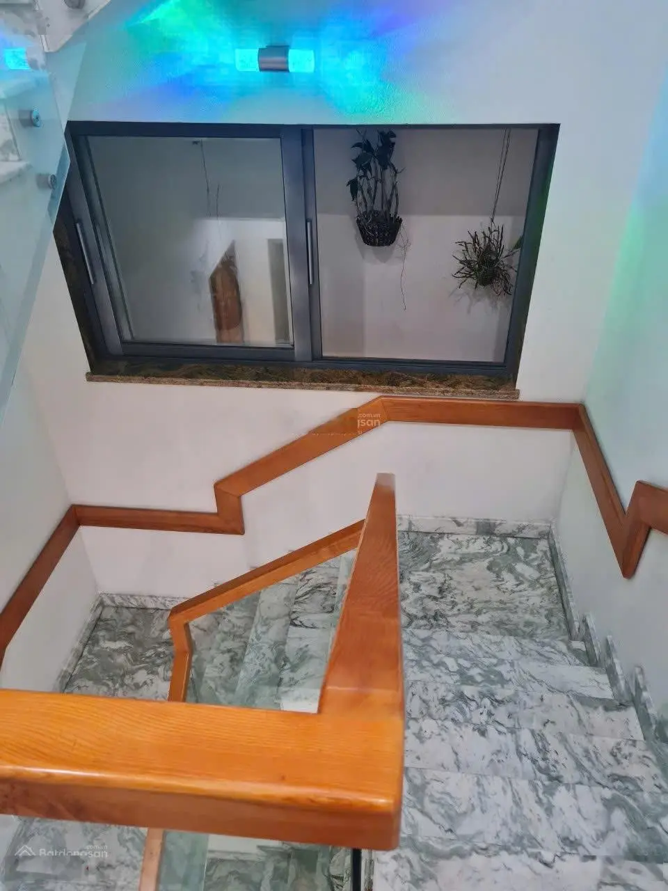 Bán nhà mặt tiền Bùi Thị Xuân, Quận 1 - DT: 4x20m, 4 tầng, HĐT: 70tr/th. Giá 30.5 tỷ