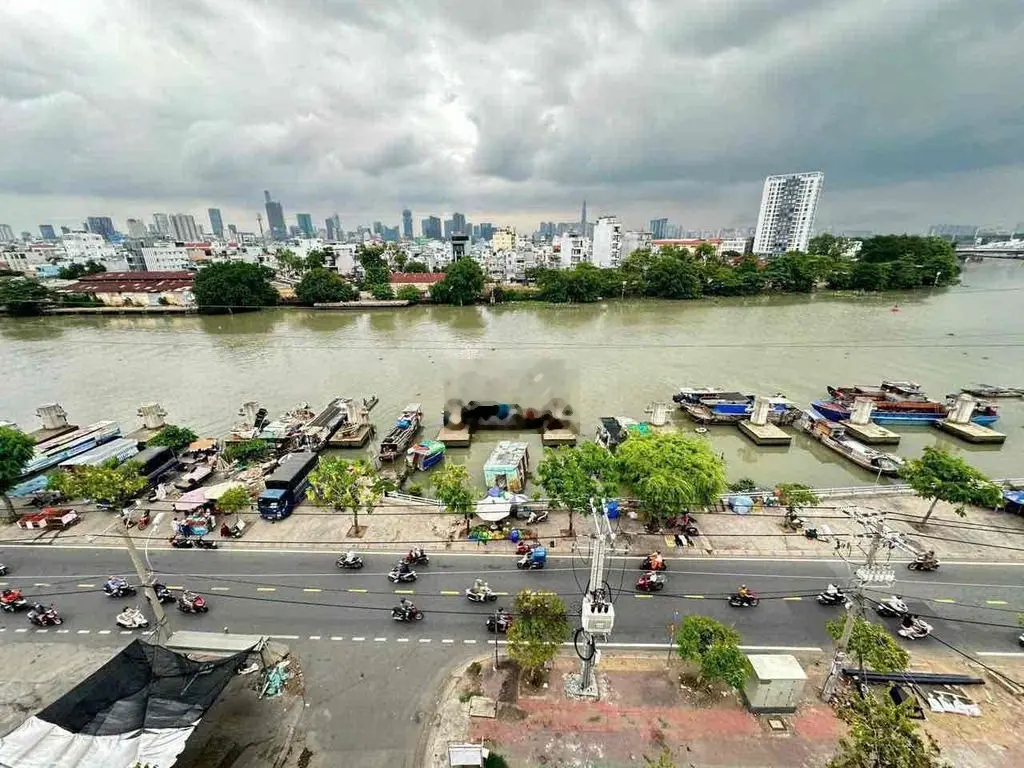 Bán nhà mặt tiền đường Trần Xuân Soạn Quận 7