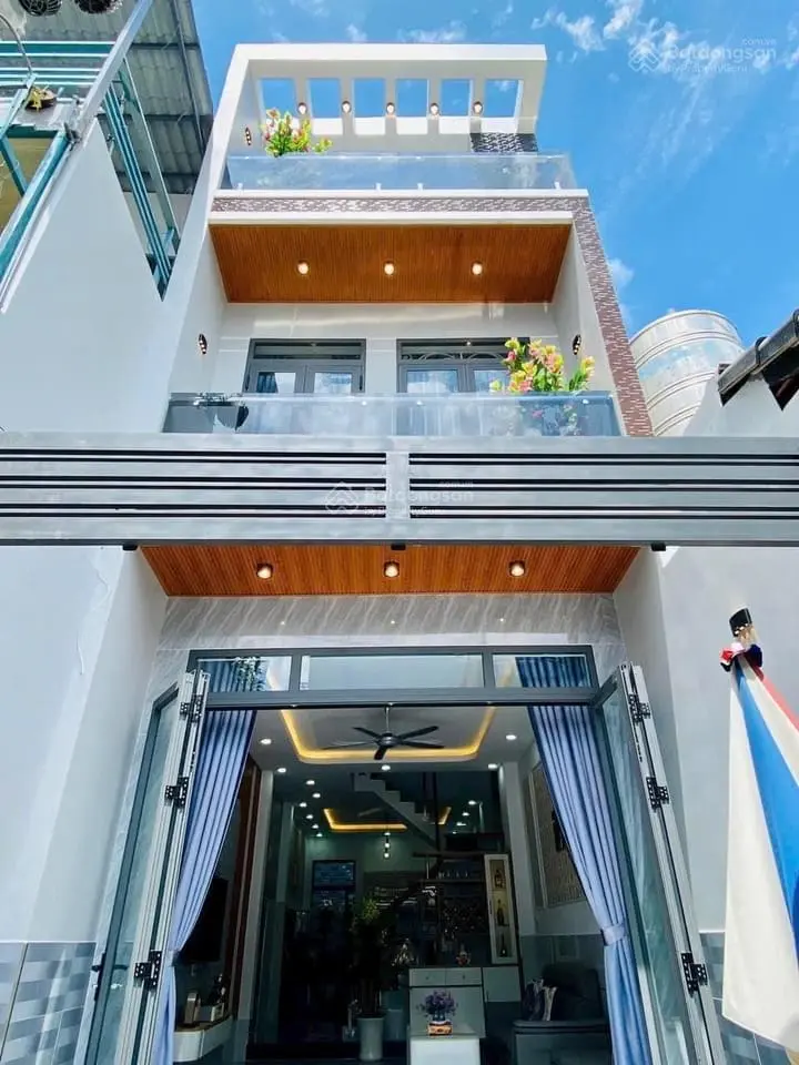 Chủ kẹt tiền bán nhà Đ Nguyễn Trãi P7 Q5.DT 70,2m2/3tỷ26. Gần chợ An Đông đang cho thuê 28 triệu/th