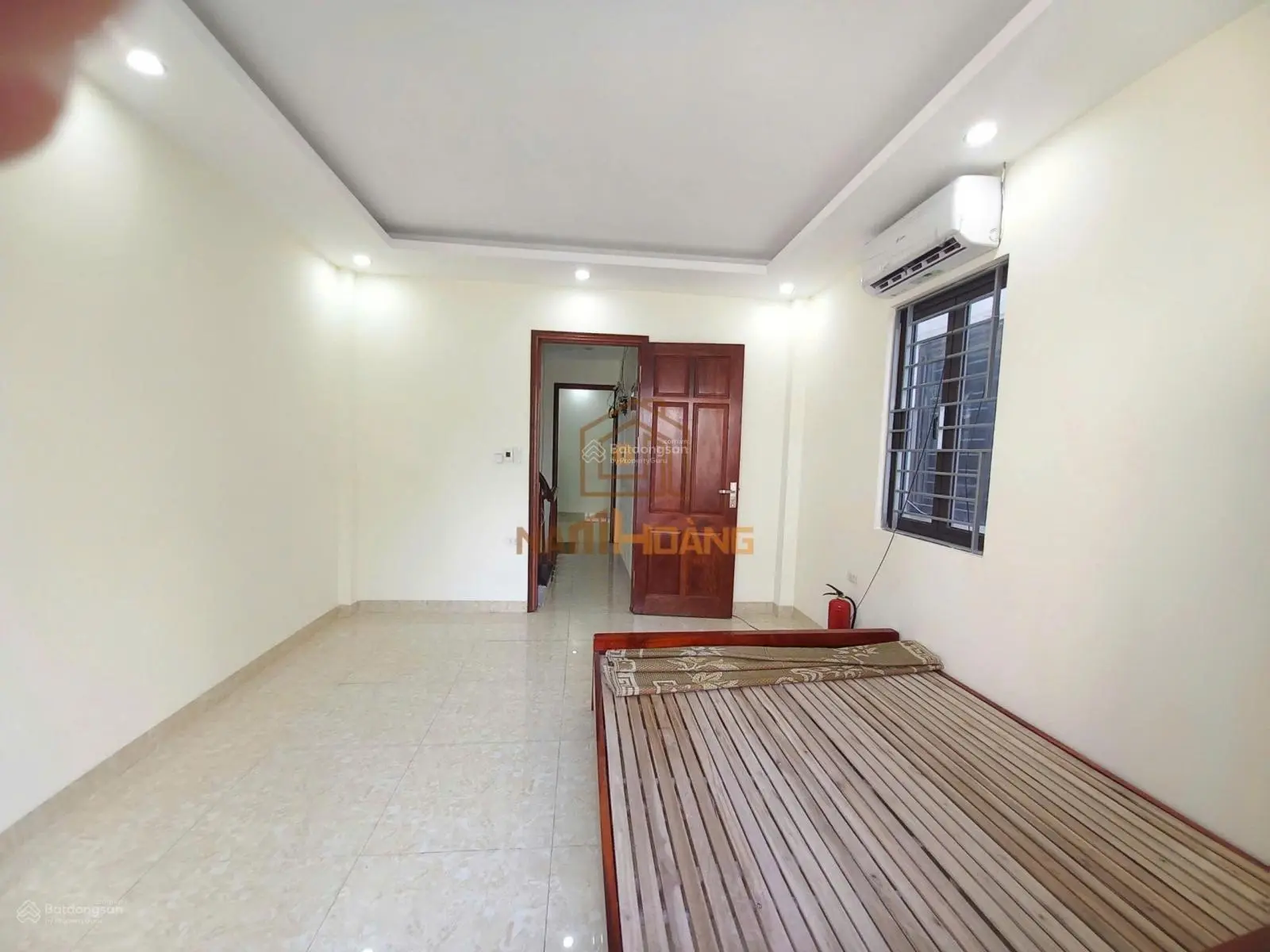 Nhà Xốm ĐH Đại Nam ngõ thông ô tô Kinh doanh, cho thuê tốt 40m2*4T*5PN 6.15 tỷ CTL LH 0978 939 ***