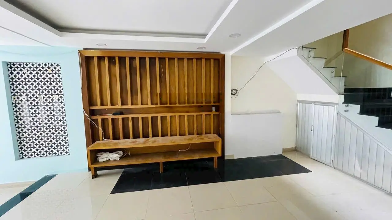 Chính chủ gửi nhà vị trí đẹp, hẻm an ninh, nhà mới sạch đẹp ngay Âu Cơ (Q.Tân Phú) (dưới 100tr/m2)