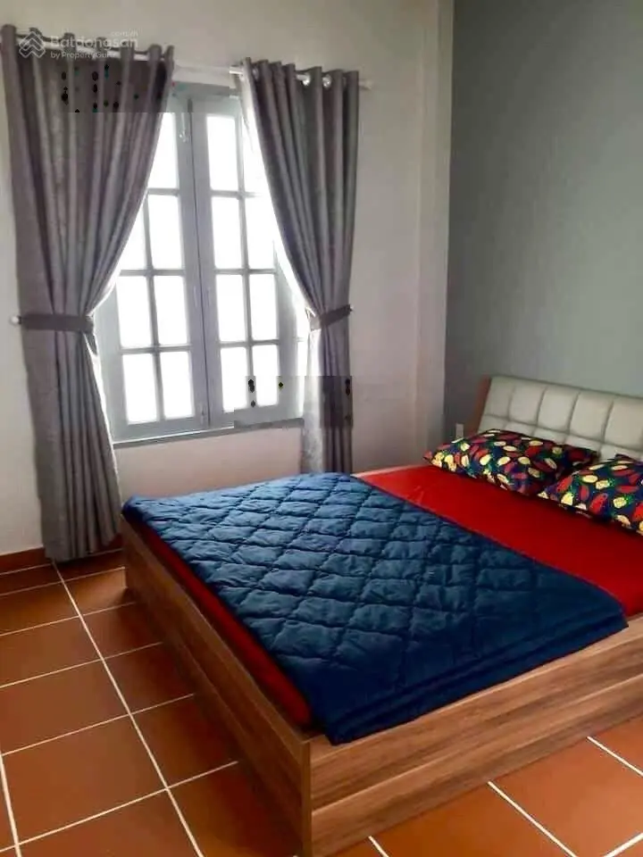 Hạ giá 500tr, bán gấp nhà 3 lầu, 4x12.5m, Nguyễn Xí, Bình Thạnh, HXH, hơn 7tỷ