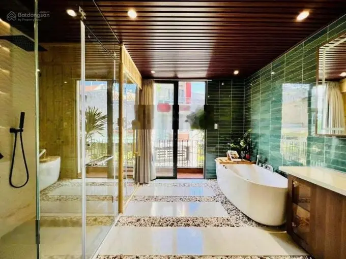 Bán nhà Bùi Thị Xuân, Phạm Ngũ Lão Q1 gần Coopmart Cống Quỳnh. Giá 4tỷ580/83,6m2. Cho thuê 40tr/th.