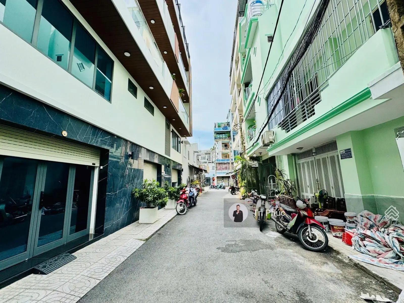 Gấp Bán, giảm còn 11. Xtỷ Có Nhà 4 Tầng 4PN 70m2 Khu VIP Đào Duy Anh Phú Nhuận