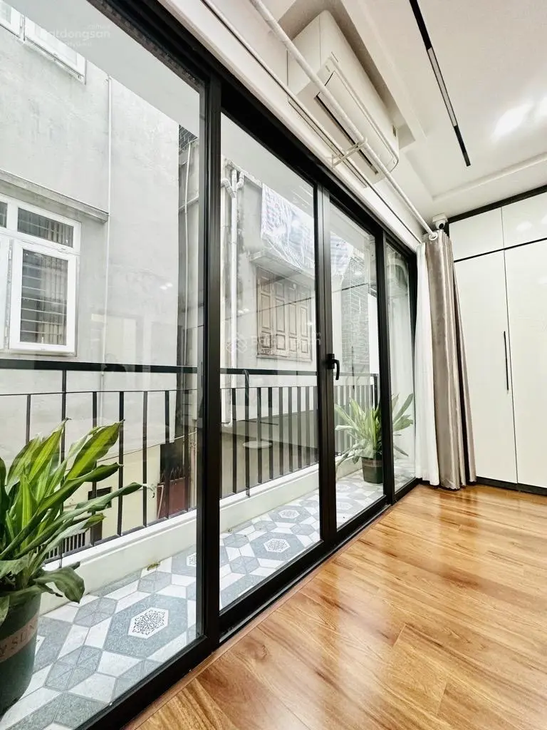 Bán nhà đẹp cầu thang máy fun nội thất ngọc lâm long biên hà nội 40m2