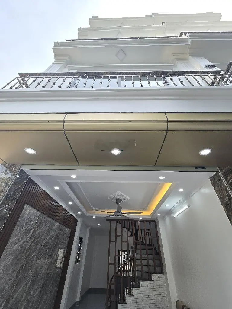 Nhà mới ở ngay, gần ngõ ô tô, lô góc, tại Liên Ninh, Thanh Trì, Hà Nội.