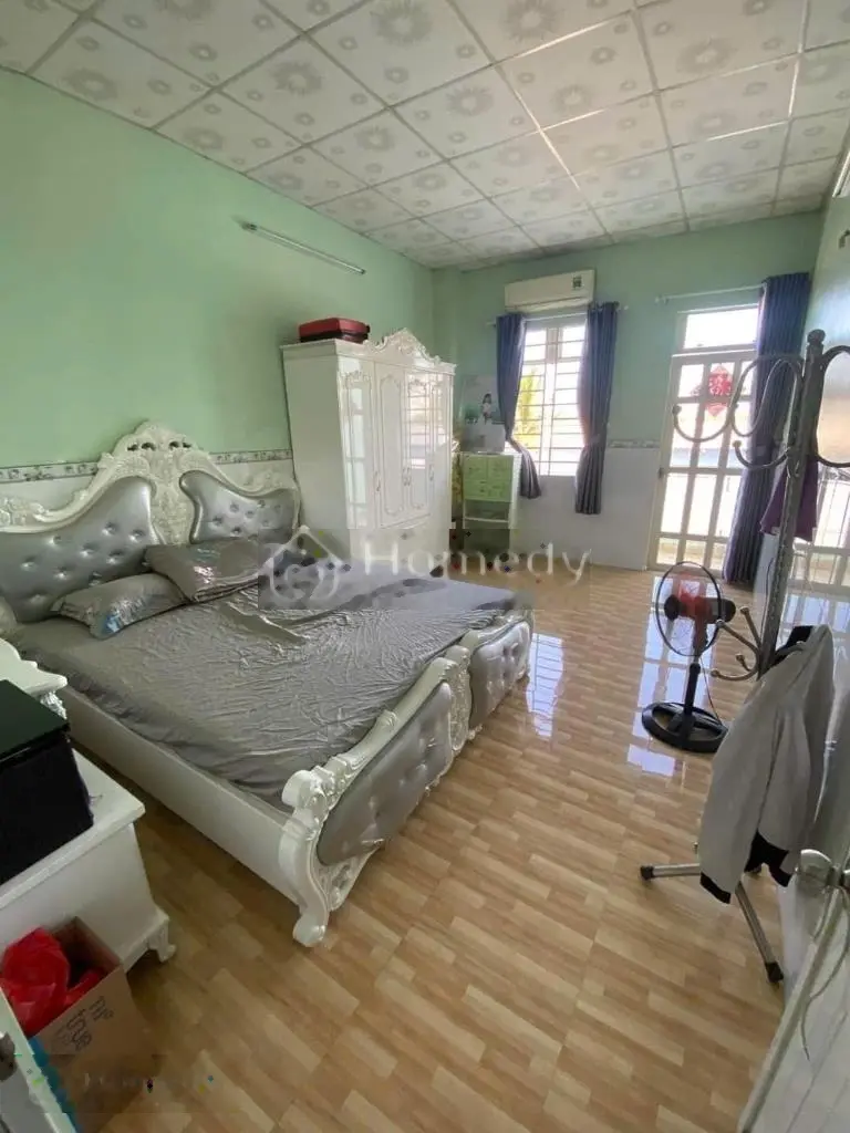 Bán gấp nhà NGAY CHỢ BÌNH CHÁNH đang cho thuê 7,5tr/th-120m2-630tr