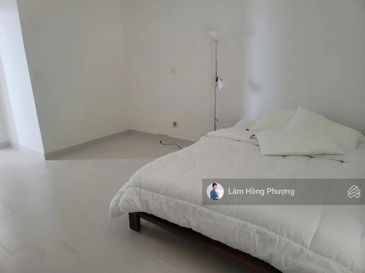 Bán Penthouse 132m2 An Gia Skyline Quận 7 giá 6.5 tỷ view sông đẹp 0939 220 *** Em Phượng