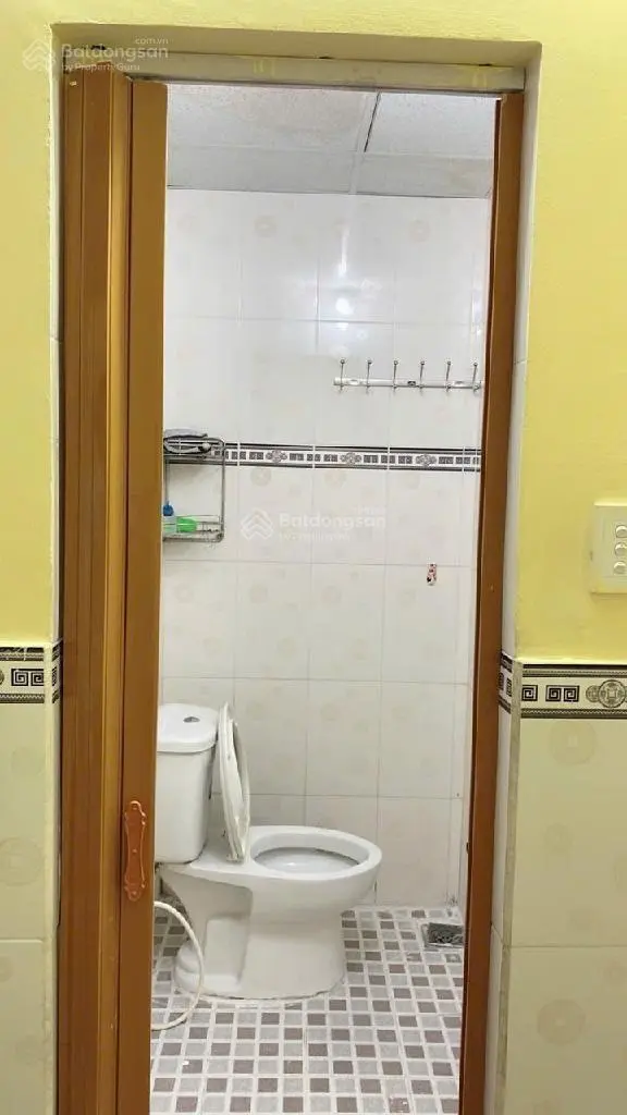 Nhà hẻm đẹp 266/10... Tôn Đản Q4