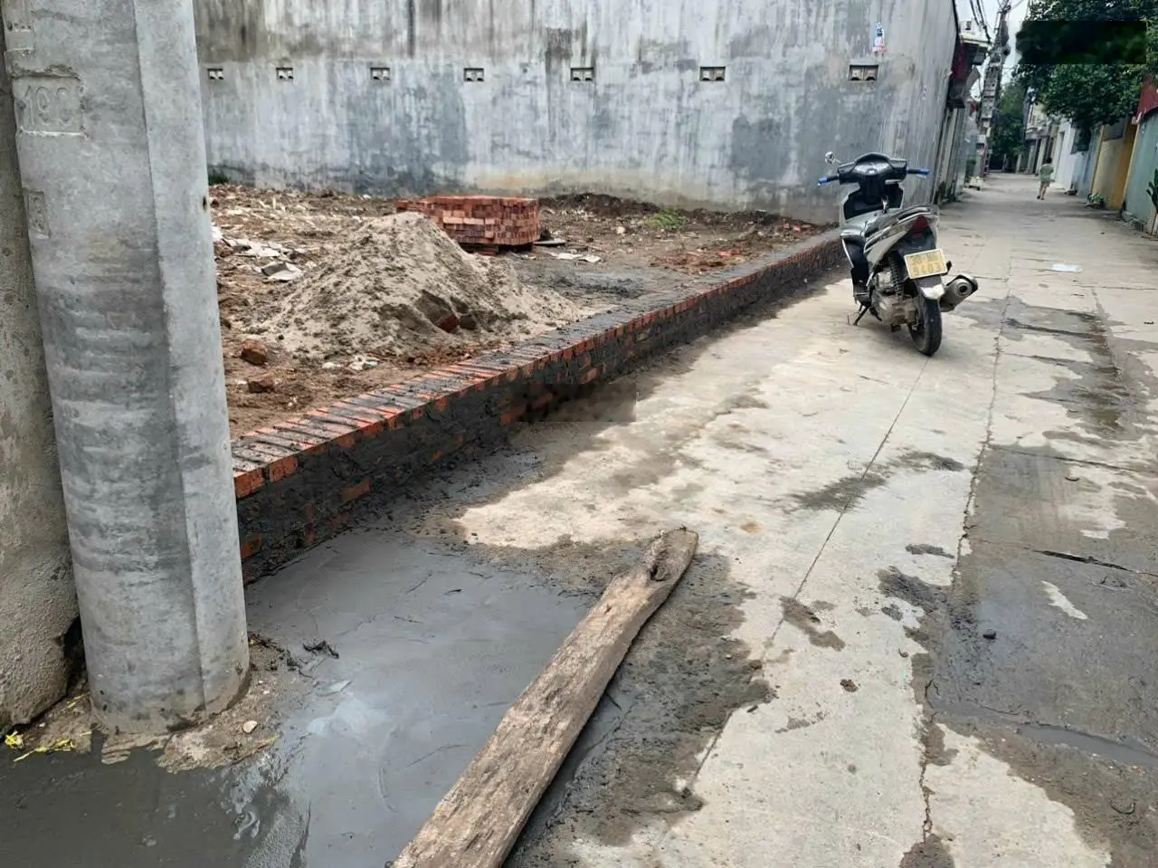 Chính chủ cần bán 54m2 full thổ cư tại tổ 11- quang minh- mê linh
