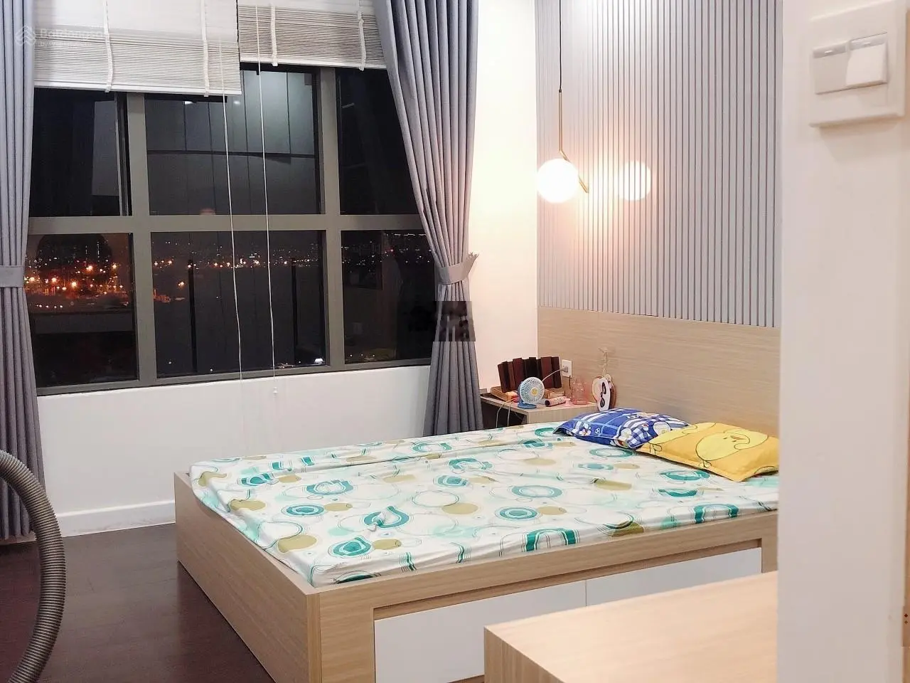 Cần bán gấp căn 3PN 96m2 The Sun Avenue Q2 tháp 3 giá 5,3 tỷ