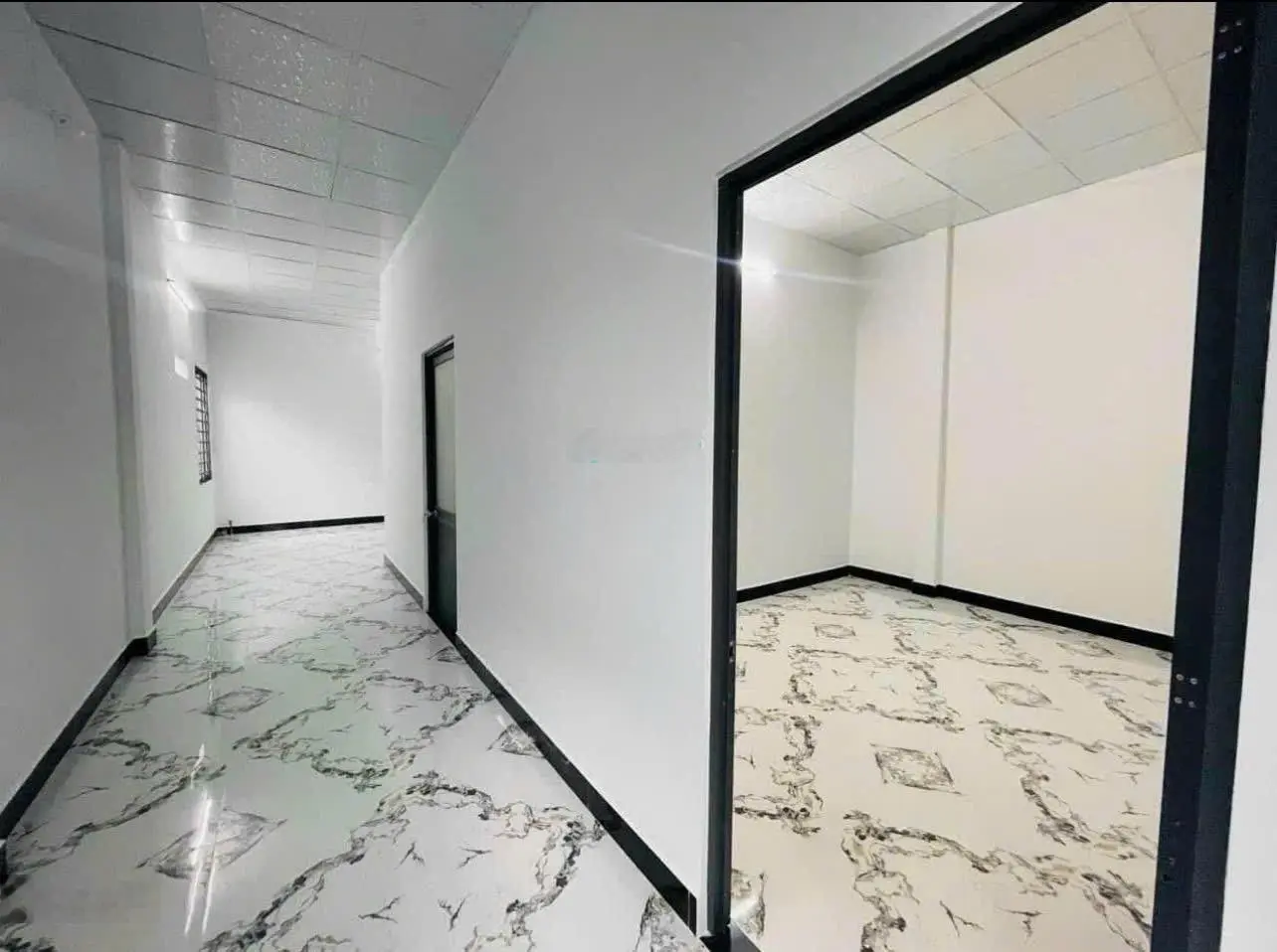 Hot, cần bán nhà Bình Chánh DT 5,5x15m