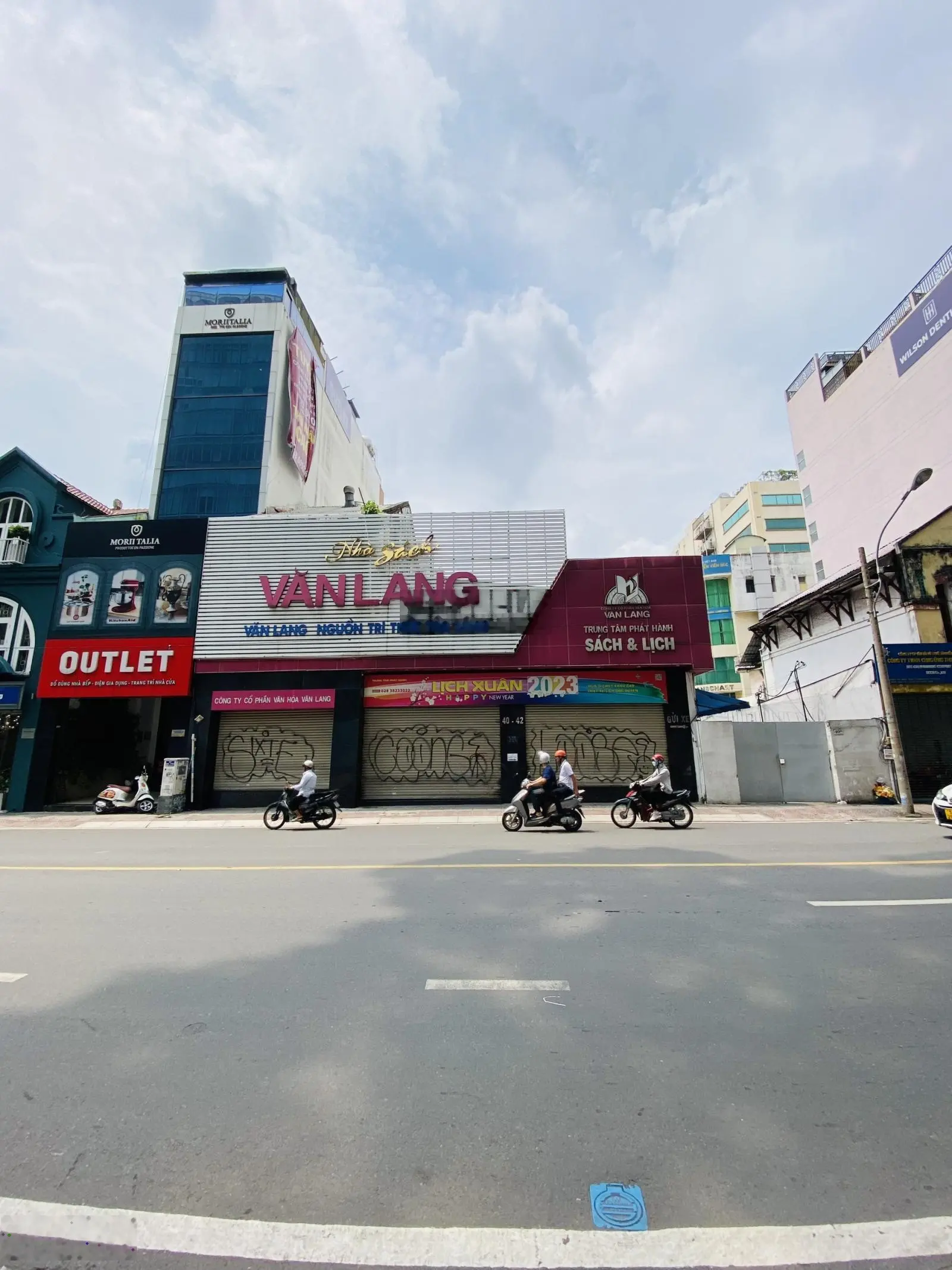 Mặt tiền Hoàng Hoa Thám quận Bình Thạnh (8x20m) giá cực sốc chỉ 35 tỷ