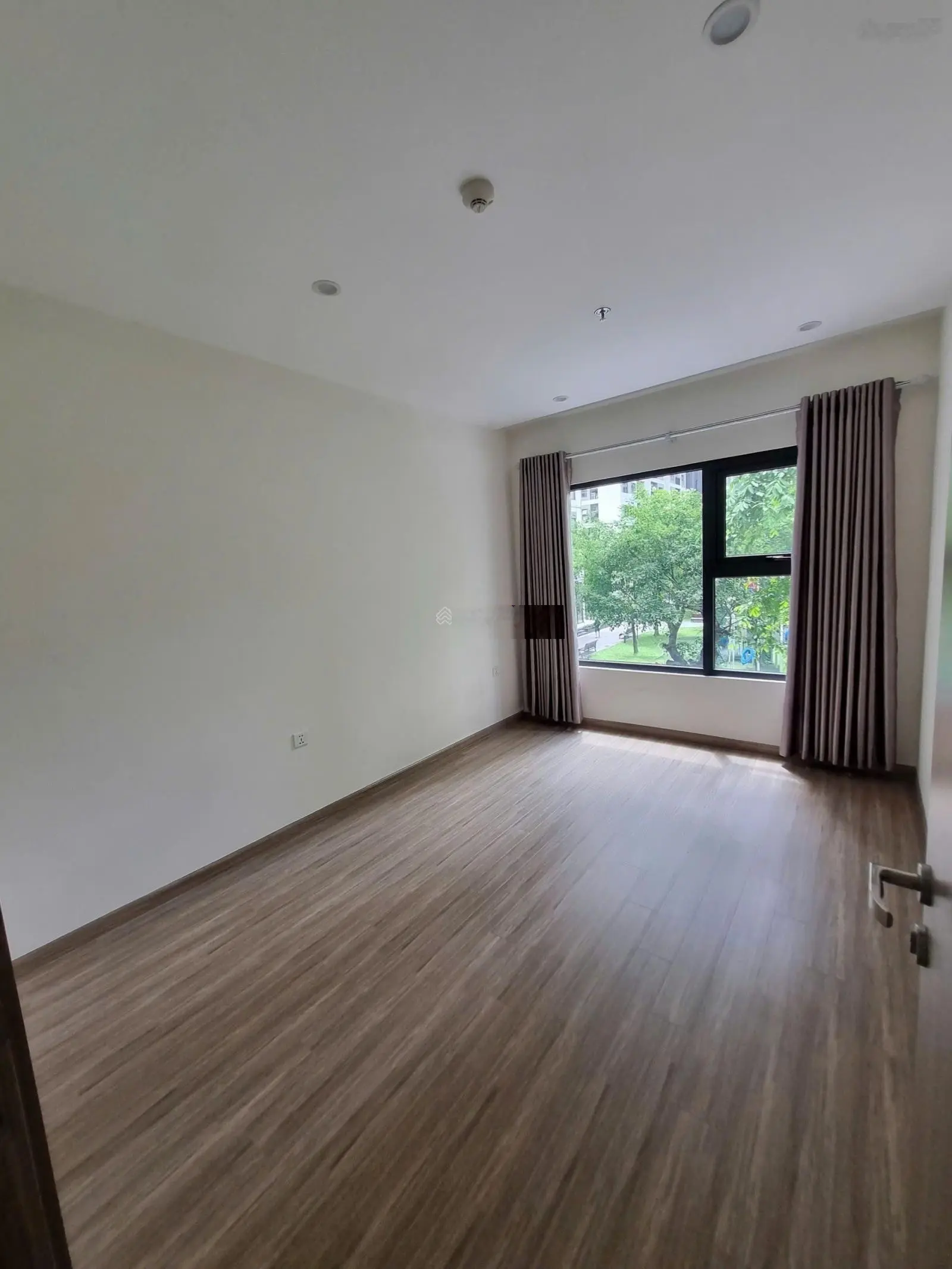 Chính chủ bán căn 1N + 1 nguyên bản CDT tại Vinhomes Ocean Park 1