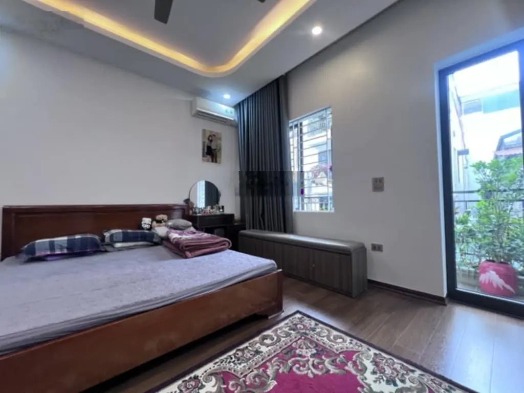 Ngọc Thuỵ lô góc 4 mặt thoáng, 60m2 4 tầng dân xay, oto vào nhà, đường 4m