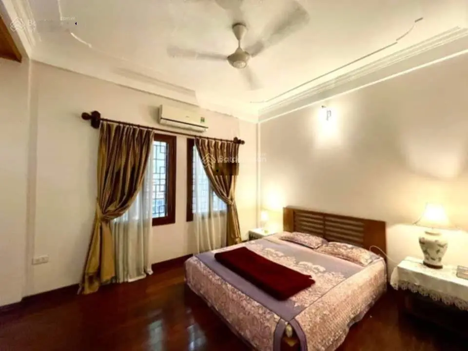 Nhà cực hot-mặt phố vĩnh hồ-đống đa- kinh doanh-hai mặt tiền trước sau-60m - 4 tầng -chỉ 12.2 tỷ
